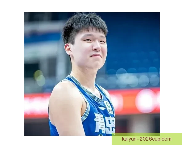 斯普利特着力提升杨瀚森三分出手能力助其外线投射全面进化持续优化表现